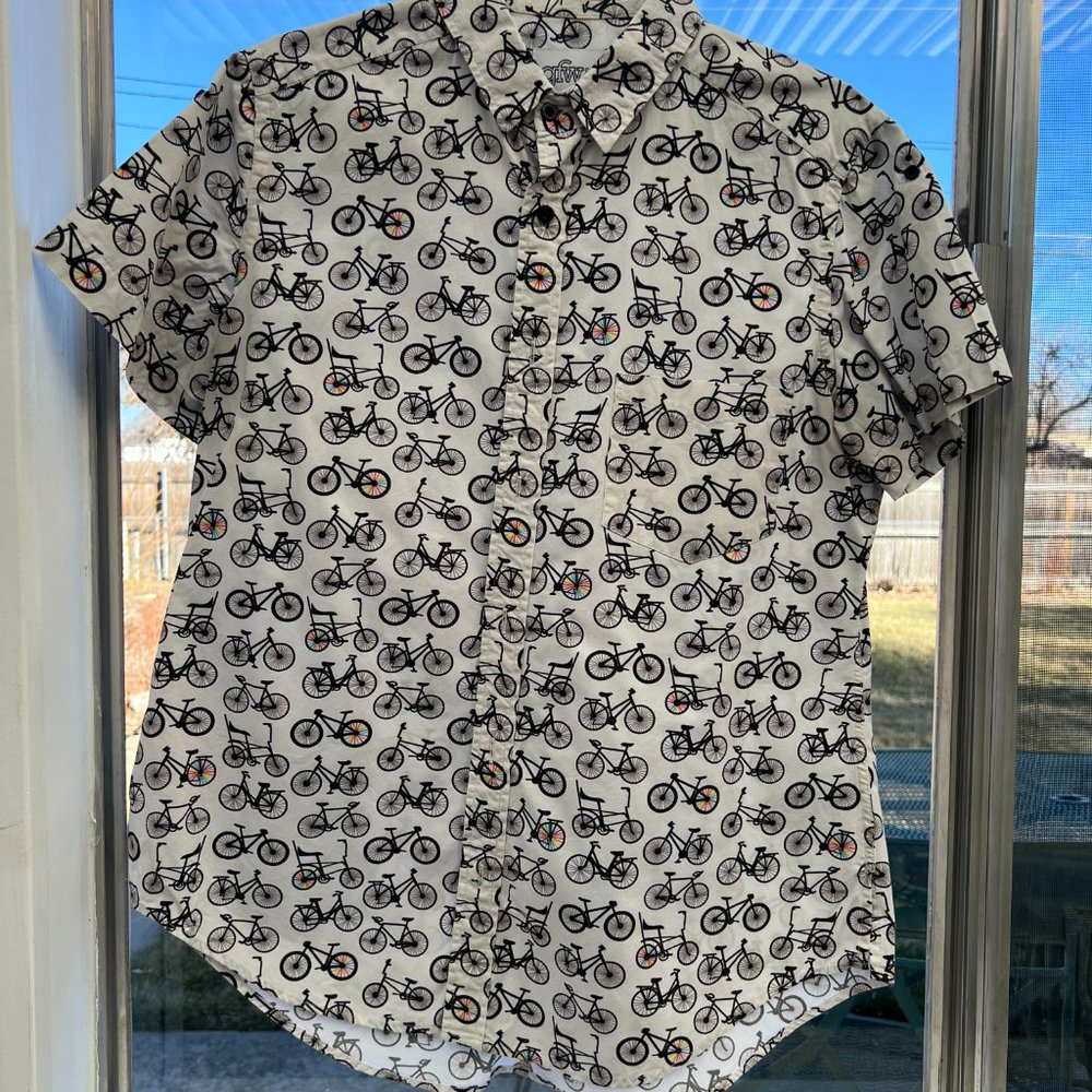 Gender Free World (GFW) Short Sleeve white with bicycle print - Alex size 2
